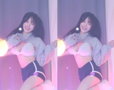 woohankyung 独占女優 画像