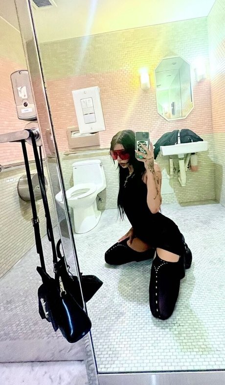 DeathbyRomy セックスポルノスター ギャラリー