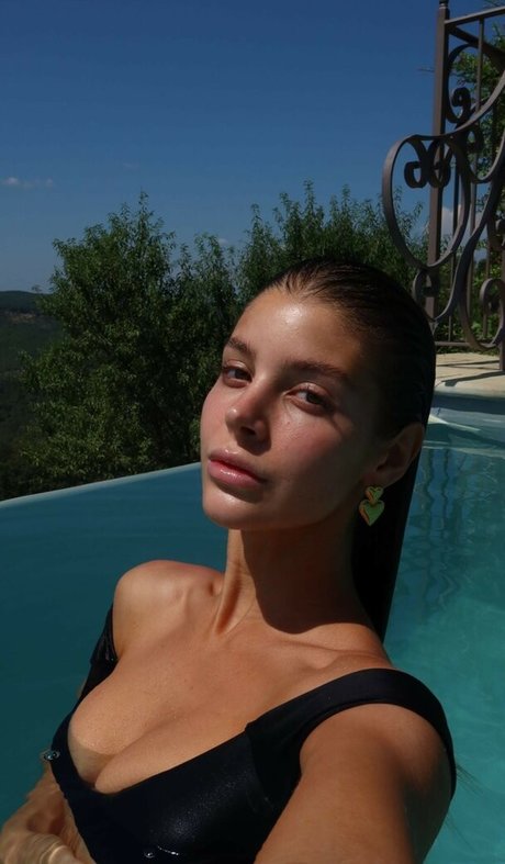 妊娠中のアジア人オンリーファンズ 無料裸 画像