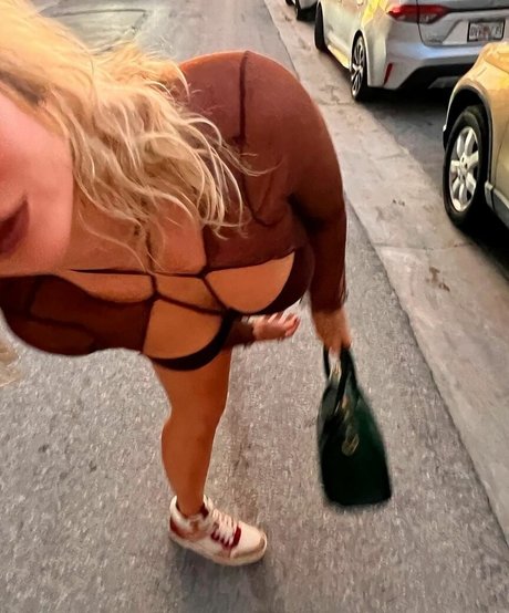 Nikkita Lyons ポルノスター 画像