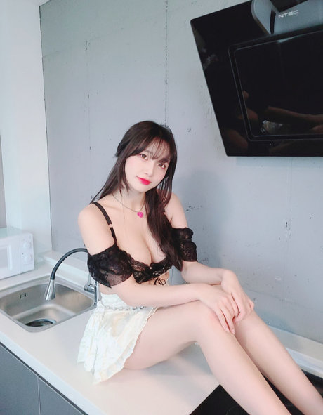 sooflower ポルノスター 写真