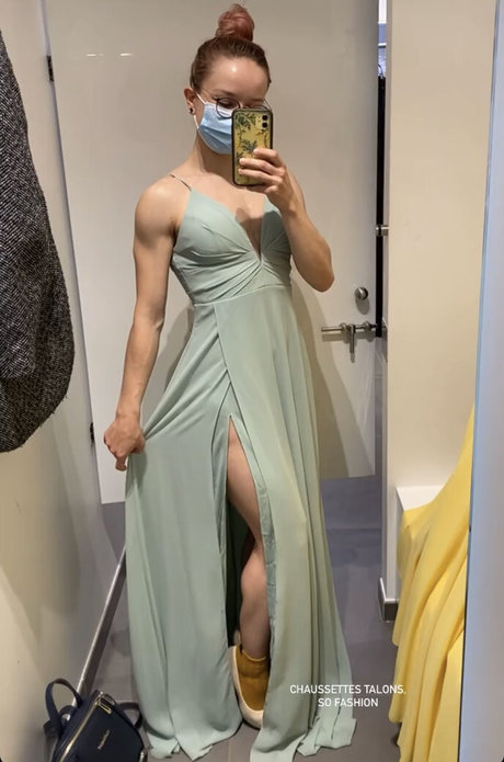 Aline Dessine HD女優 写真