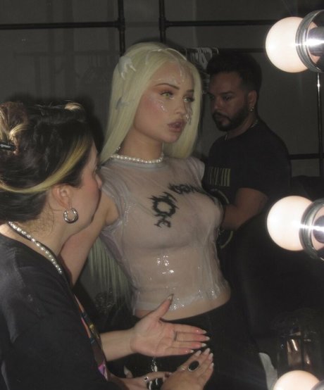 ジムガールズオンリーファンズ 美しいポルノ ギャラリー