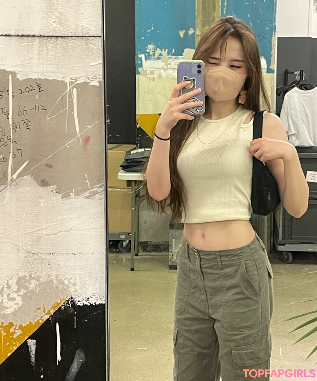 Tinakitten ホット女優 写真