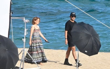 Natalie Portman 裸のスター 写真