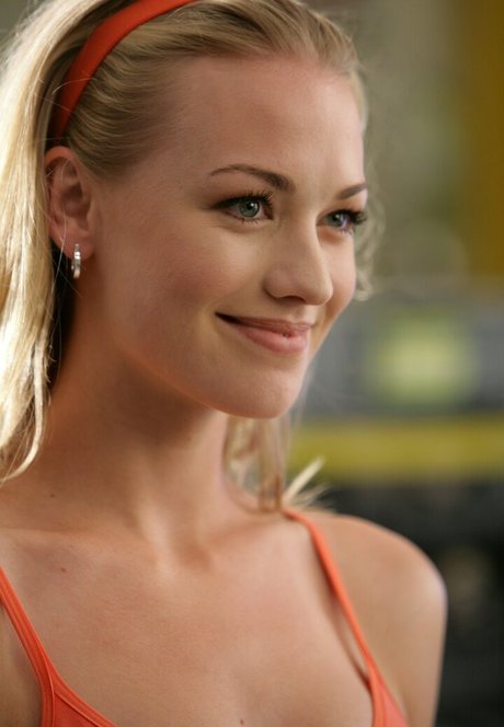 Yvonne Strahovski トップモデル 写真