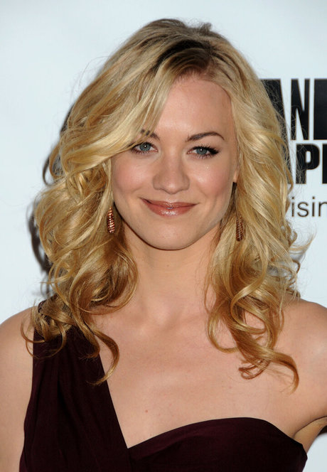 Yvonne Strahovski ポルノスター 無料 画像