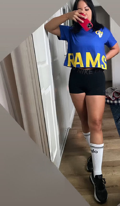 Team Amasian ヌードスター ギャラリー