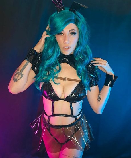 巨乳ブルネットオンリーファンズ 可愛い ギャラリー