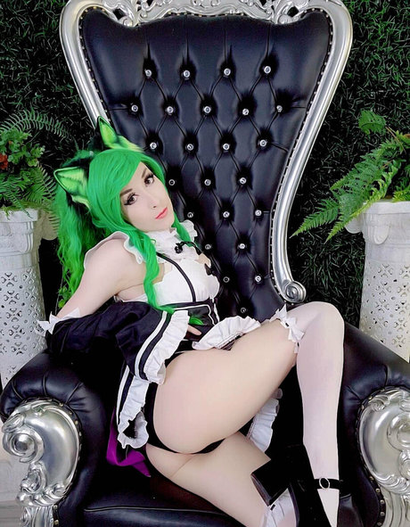 freeeroticneko セックス女優 写真