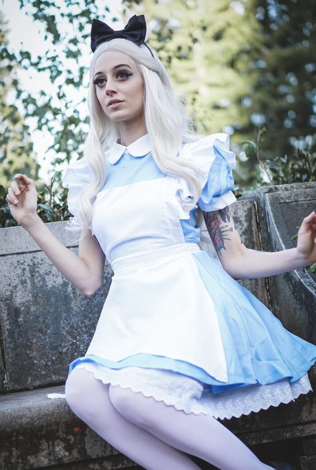 イギリスのプッシーOnlyFans ヌード 画像