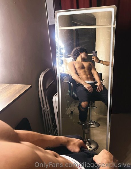 diegosexclusive スター 裸 ギャラリー