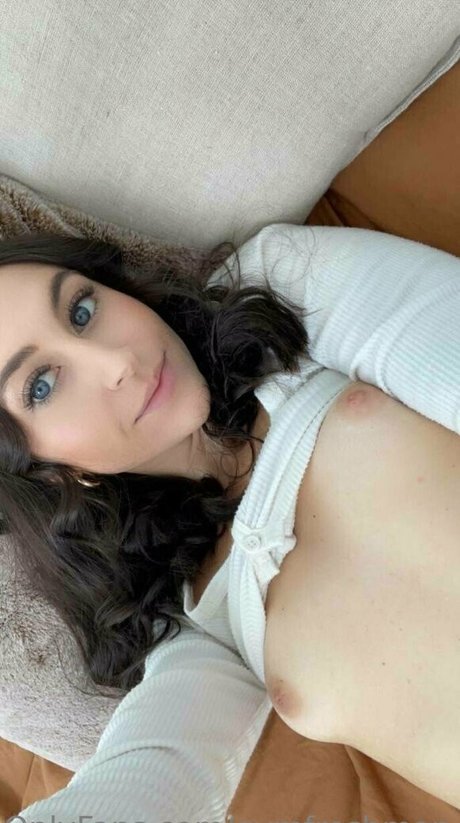 甘いおまんこオンリーファンズ 無料ポルノ 画像