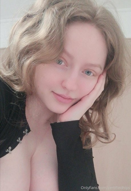 certifiedhips HDポルノスター 写真