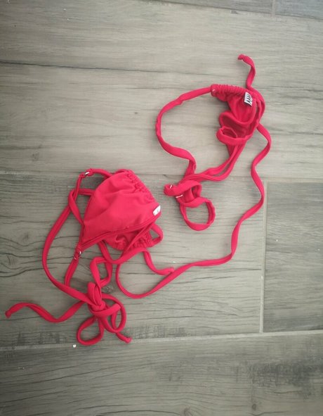 アンバー・オンリーファンズ トップ 画像