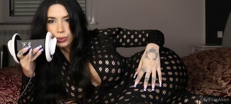 巨大なペニスオンリーファンズ 無料ヌード 画像