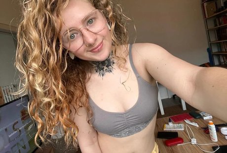 ポーグ POV オンリーファンズ 無料ポルノ 写真