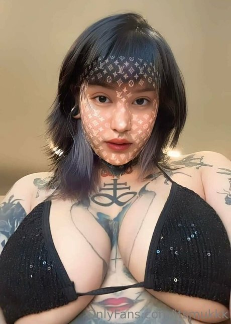 Itsmukkk 高品質女優 画像