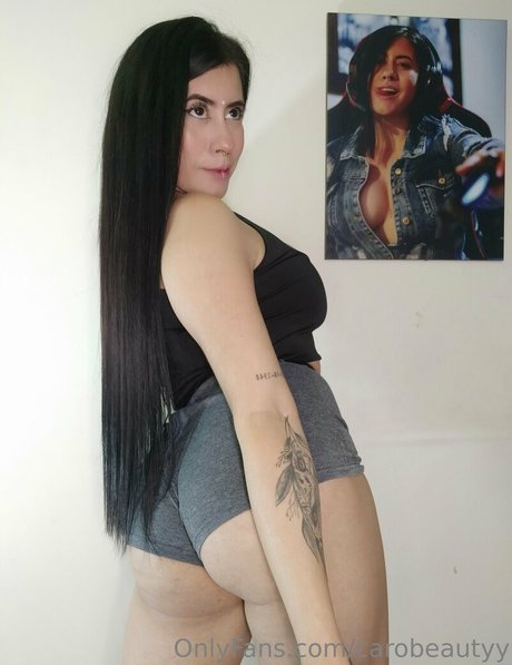 carobeautyy ヌードモデル 写真