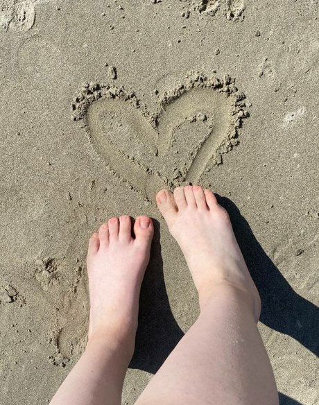 毛深い足のOnlyFans 無料裸 画像