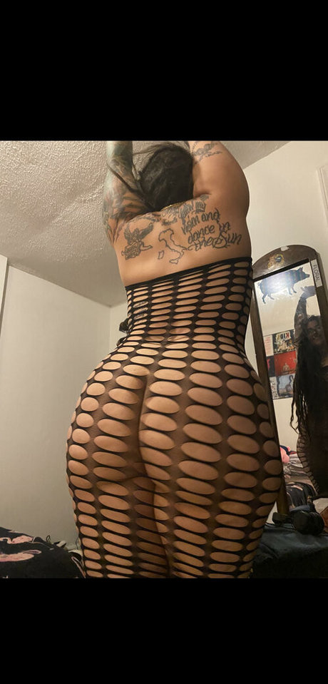 Dreadlust ホットモデル 写真