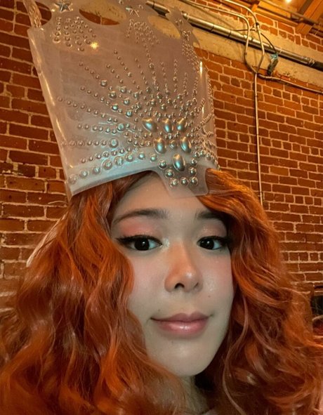 ExtraEmily 素敵な女優 ギャラリー