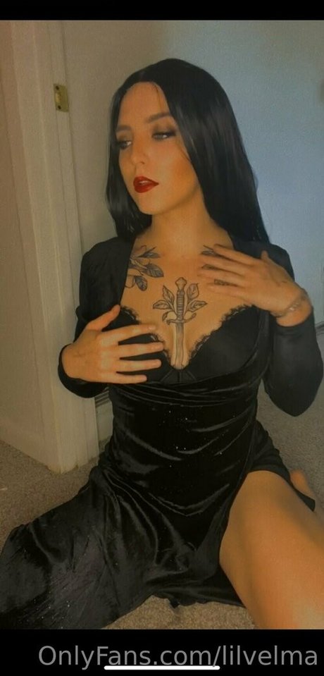 巨乳の黒人女性オンリーファンズ 無料セクシー 写真