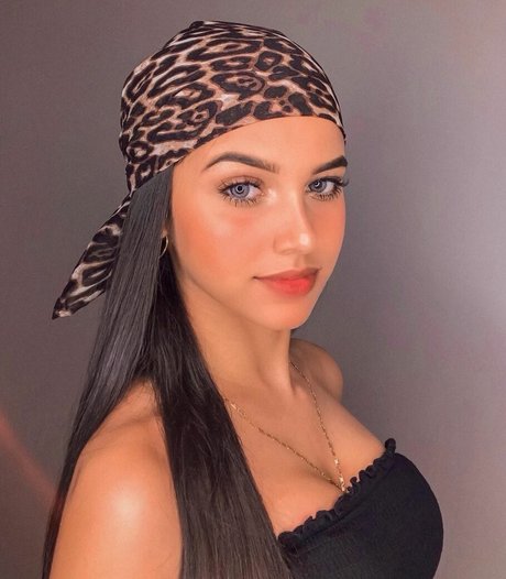 Valeria Carruyo セクシーモデル 画像