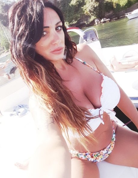 アジアンツインズOnlyFans 無料セックス 写真