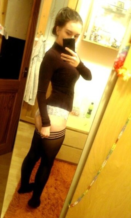 Diana Shurygina エロティック女優 画像