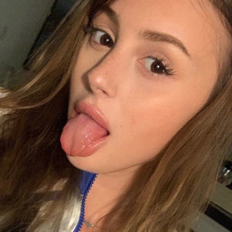 Royalwednesday セクシー女優 画像