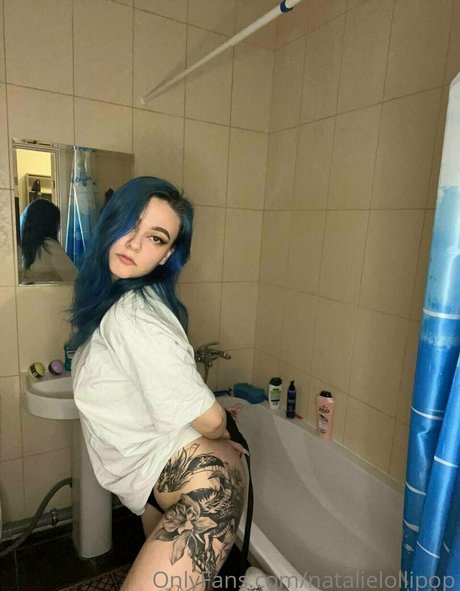 セクシーなドレスOnlyFans 無料ヌード 画像