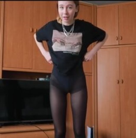 ぽっちゃり 主観視点 OnlyFans 無料エロ 写真