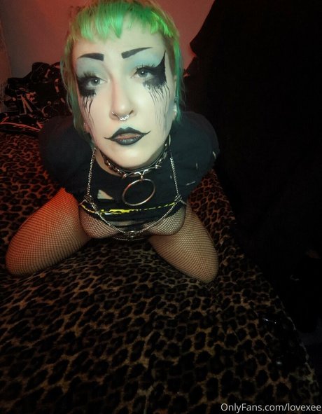 lovexee 美しいモデル 写真