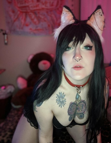 lovexee ポルノスター 裸 写真