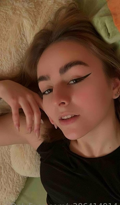 逆騎乗位 オンリーファンズ エロチック 写真