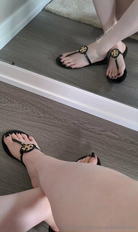 巨大なペニスオンリーファンズ 裸 写真