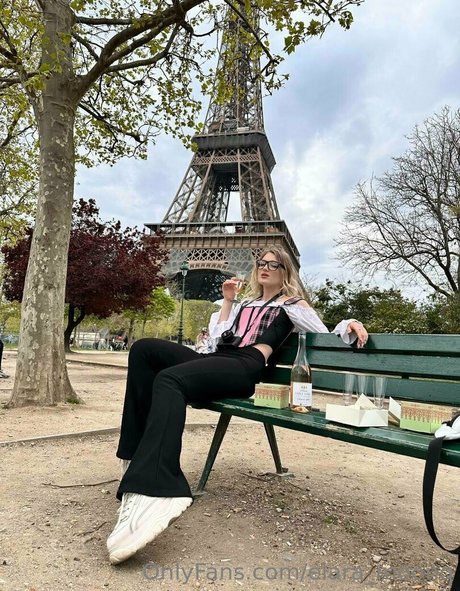 大きなお尻と巨乳のオンリーファンズ アダルト無料 アーカイブ