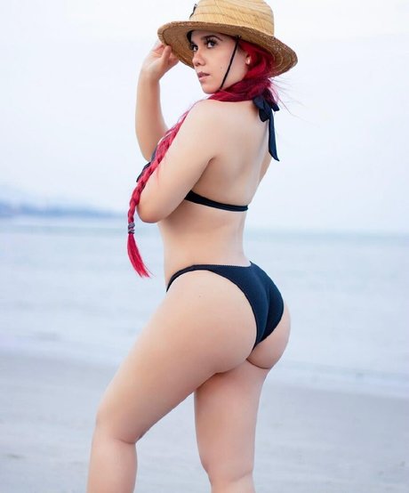 熟女 太め OnlyFans 無料エロ 写真