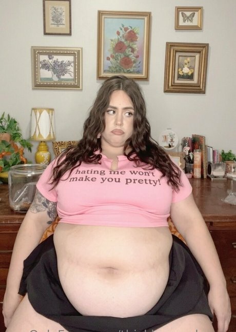 巨乳の熟女オンリーファンズ パーフェクト 写真