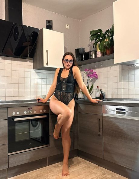 NaughtyCola ポルノスター ギャラリー