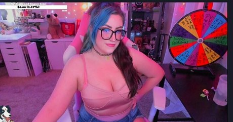 ワークアウト オンリーファンズ セクシー 写真