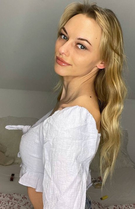 JasminaKlum 可愛い女優 アーカイブ