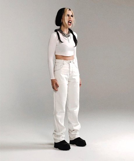 ゲイの乳首OnlyFans ホット裸 画像