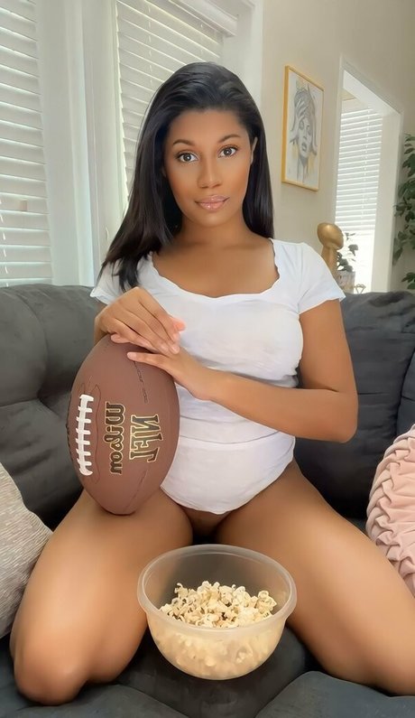 elleseefree セクシーなスター ギャラリー