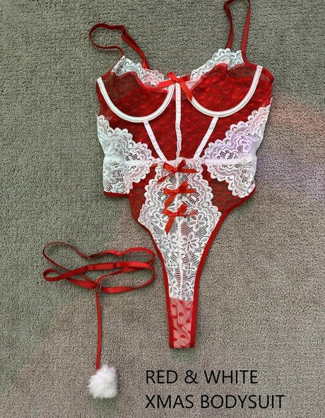 年配の熟女オンリーファンズ ポルノ 画像