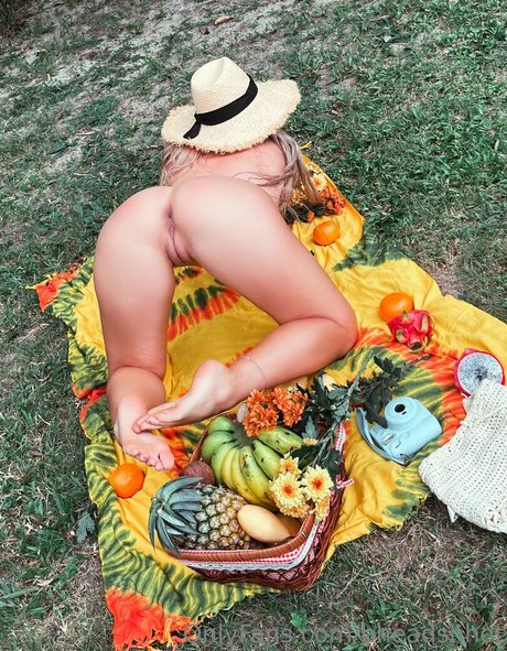 汚れた足オンリーファンズ えろた 写真