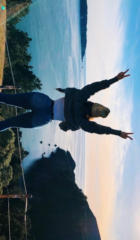 ティーンランジェリーOnlyFans ホットセックス 写真