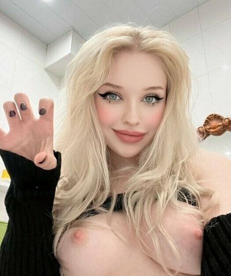 日本の女子高生OnlyFans ホットヌード ギャラリー