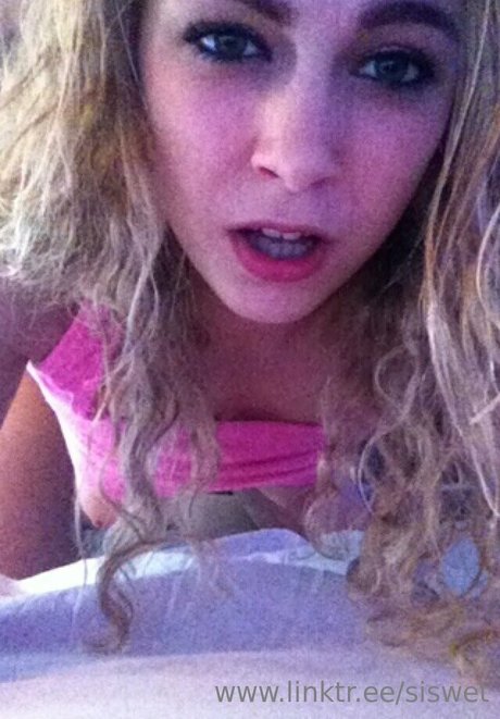 大学生カップルのオンリーファンズ 裸 写真